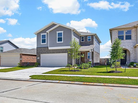 3rd image of 25231 Benroe St