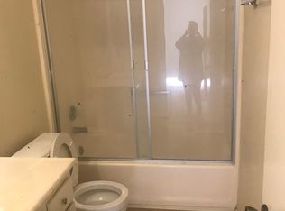 14118 Cordary Ave APT 15, Hawthorne, CA 90250