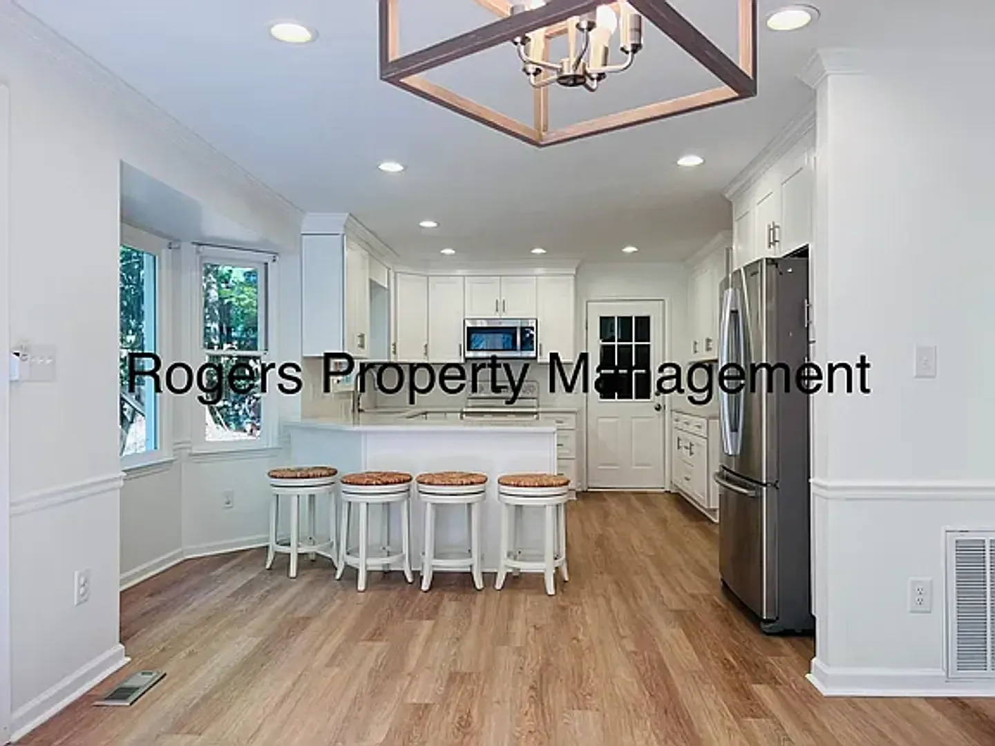 317 Amherst Creek Drive — Photo 2