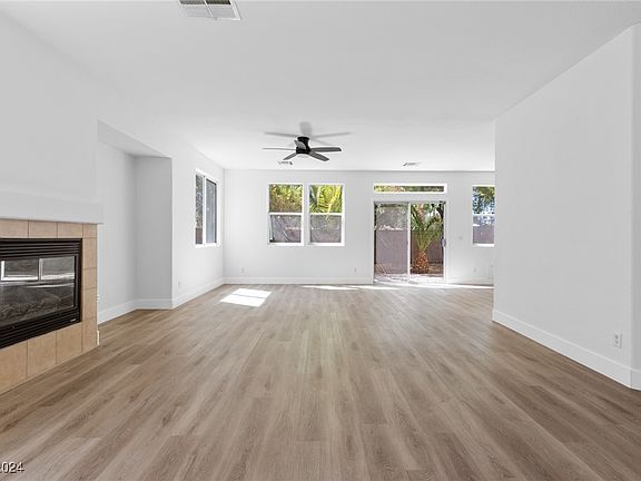 3rd image of 5387 Caprock Canyon Ave