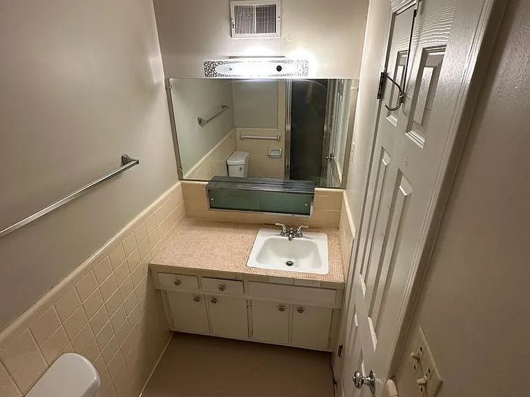 443 N Highland St #3 — Photo 19