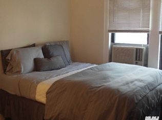 6791 Exeter St, Forest Hills, NY 11375