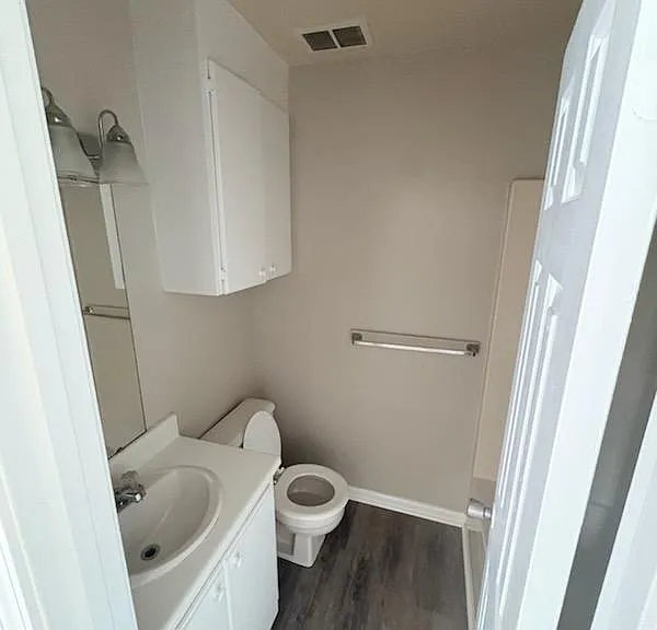 303 Elizabeth Ave #1 — Photo 5