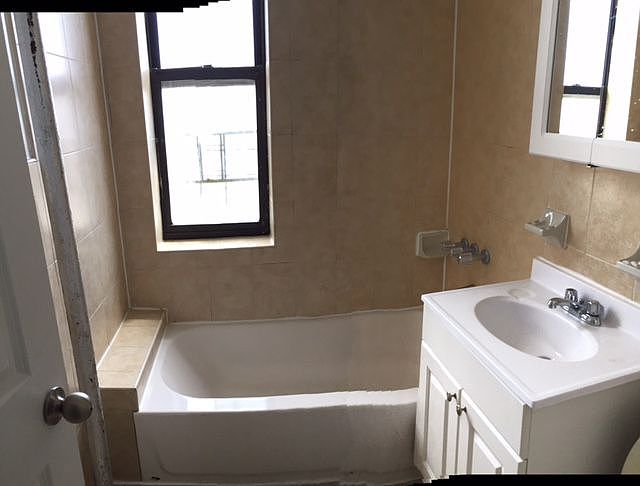 2nd image of 835 Clarkson Ave APT 4C