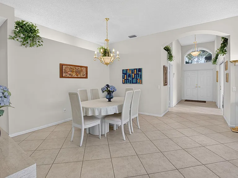 7625 Las Cruces Ct — Photo 8