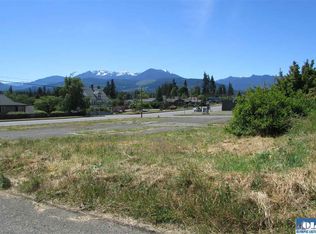 1007 W 12th1007 W Twelfth, Port Angeles, WA