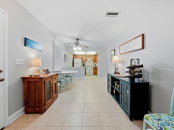 5th image of 2700 Bayshore Blvd APT 6200