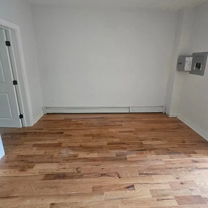 28 Dales Ave #2B