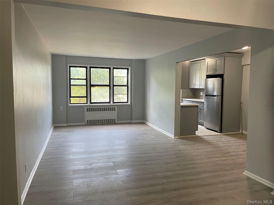 1st image of 2 Fisher Drive #307