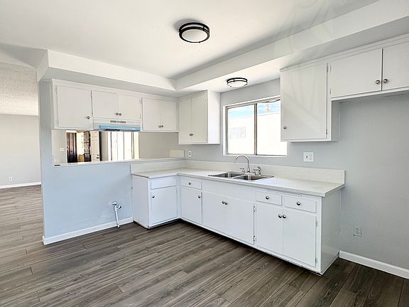 5th image of 2939 S Orange Dr #3