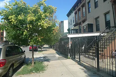 Rented by Level Group