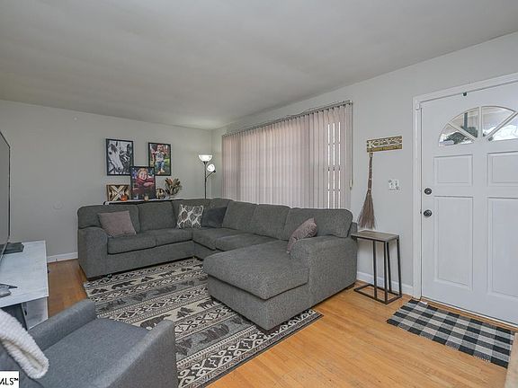 5th image of 23 Pittman Cir