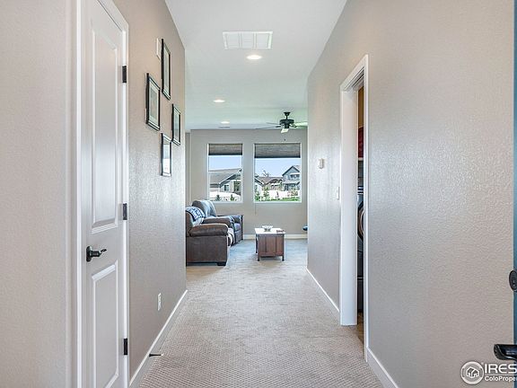 3rd image of 643 Vermilion Peak Dr
