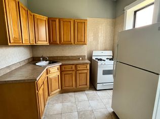 8 Saint Pauls Ave APT 2L, Jersey City, NJ 07306