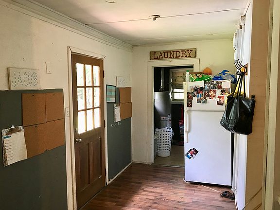 5th image of 257 E Boyd Ave
