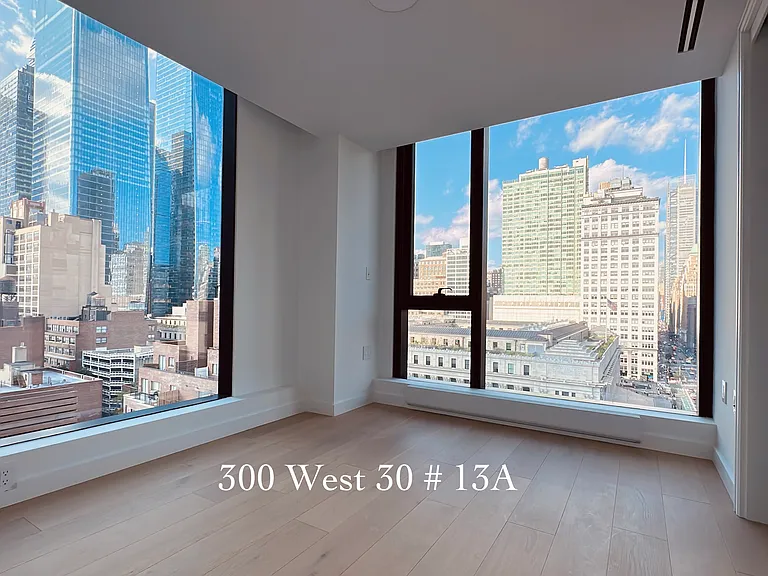 300 W 30th St #13A — Photo 11