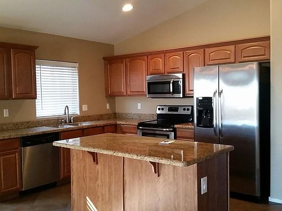Stainless appliances