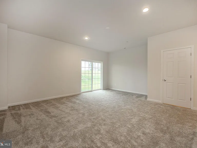 412 Ridgewood Dr — Photo 8