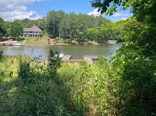 1701 Lighthouse Cir, Greensboro, GA