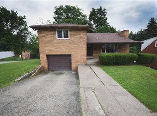 1833 Dagmar Ave, Pittsburgh, PA 15216