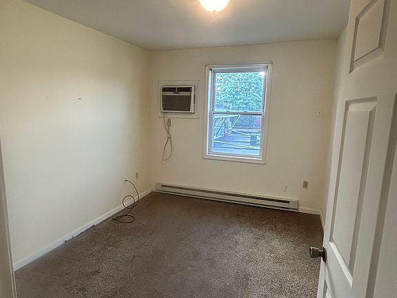 4th image of 593 Market St #2