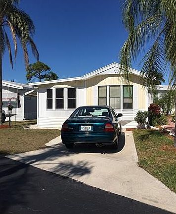 2nd image of 4600 Liberty Ln E