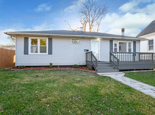 6243 Birmingham St, Chicago Ridge, IL 60415