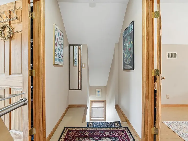 3647 Paxton Ave — Photo 14