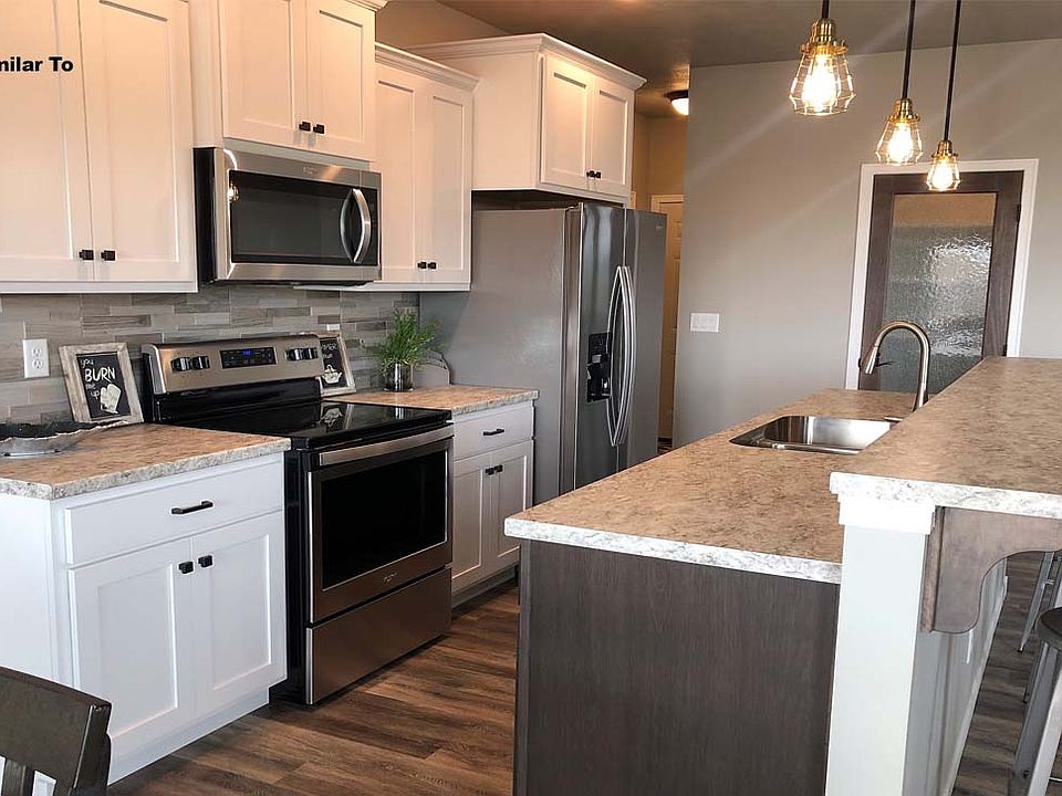 2nd image of 5310 E Revere Dr #6U04RI