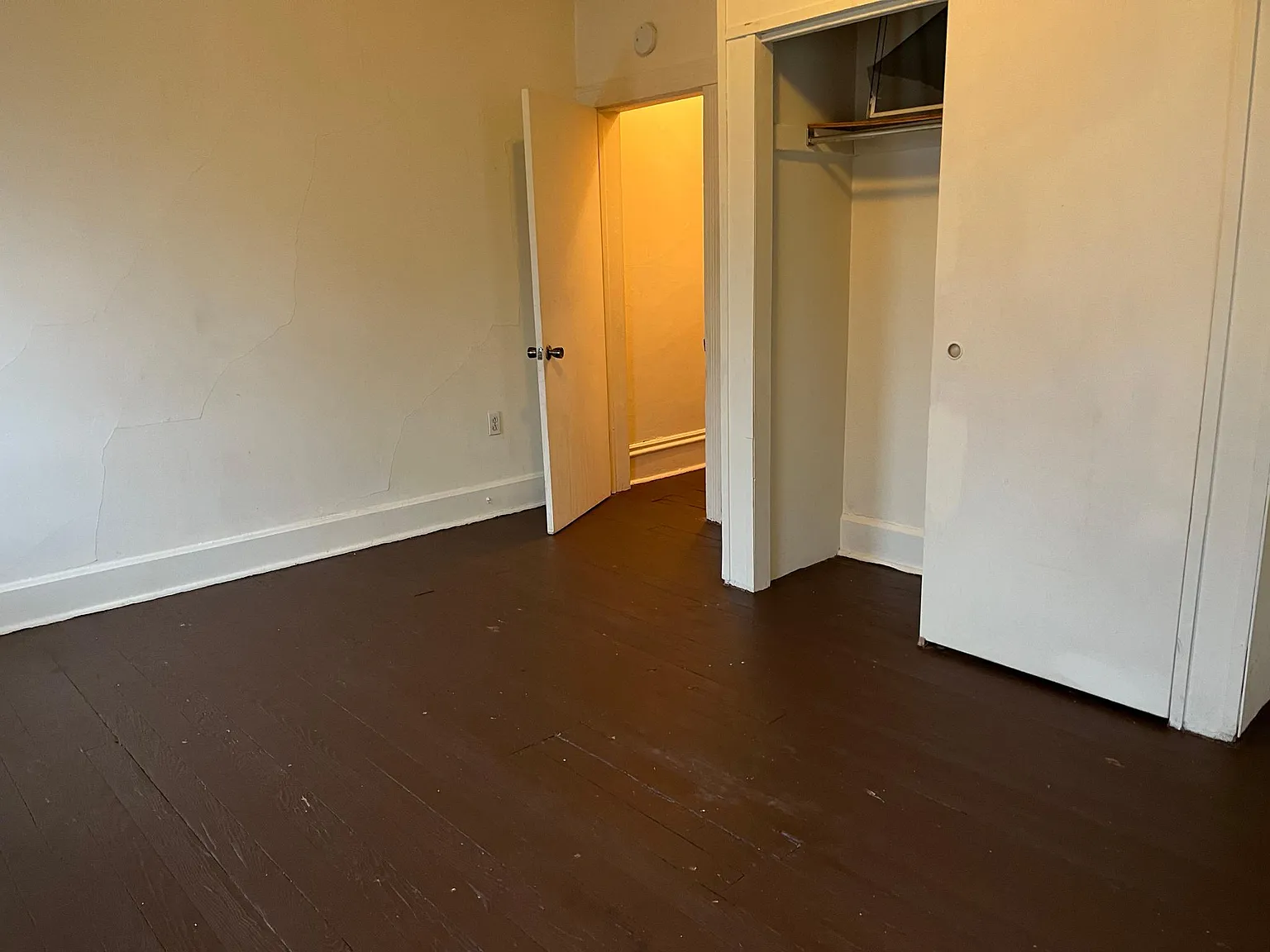 2 bed, $860 — Photo 4