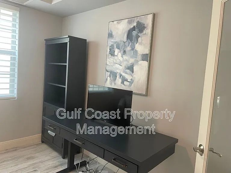 260 Hidden Bay Dr #401 — Photo 30