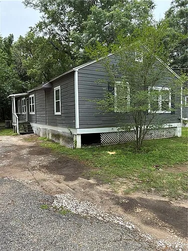 1821 Seale St Photo 1