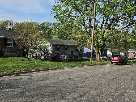 3rd image of 5304 Palm Valley Rd