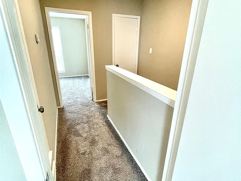 3813 Coates Cir — Photo 10