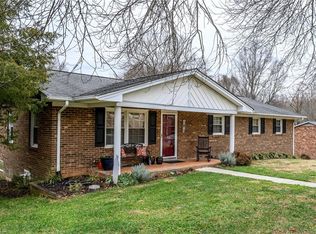 483 Mendenhall Dr, Winston Salem, NC 27127