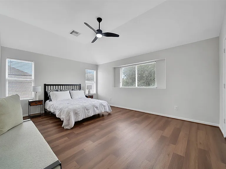 3022 Madison Elm St — Photo 20