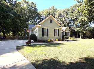 3200 Oaklyn Springs Dr, Raleigh, NC 27606