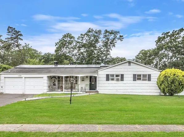 38 Milford Drive, Central Islip, NY 11722