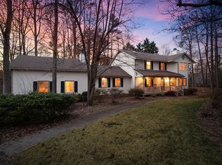 7004 Riverbend Ct, Jamestown, NC 27282