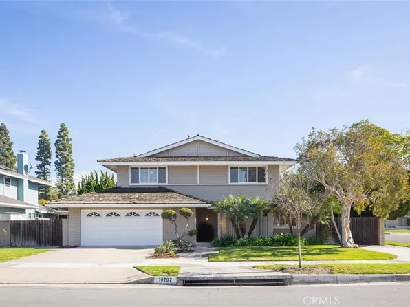 16202 Ballantine Ln, Huntington Beach, CA 92647