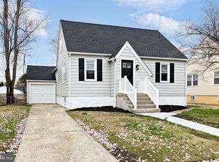 23 5th Ave, Mount Ephraim, NJ 08059