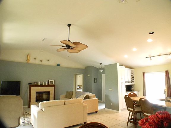 5th image of 3419 SW 27th Pl