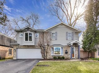 623 E Davis St, Arlington Heights, IL