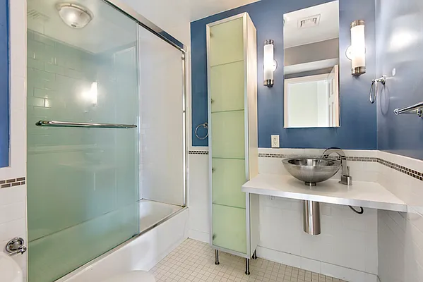 Rented by Corbett & Dullea Realty | media 7