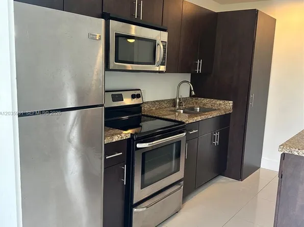 3071 SW 27th Ave, Miami, FL