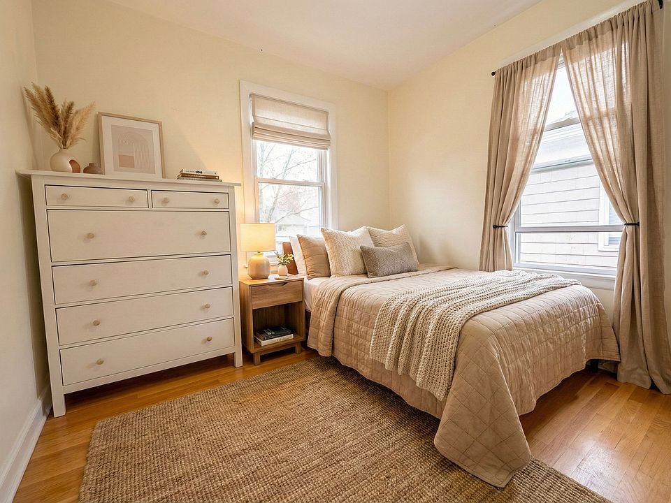1st image of 220 Freeman St #2