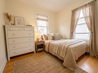 220 Freeman St #2, Brookline, MA 02446