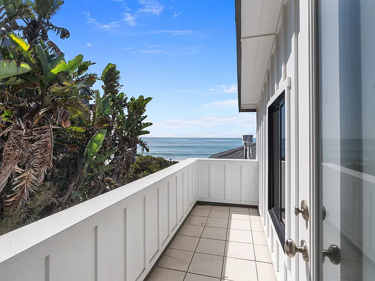 2988 Solimar Beach Dr — Photo 25