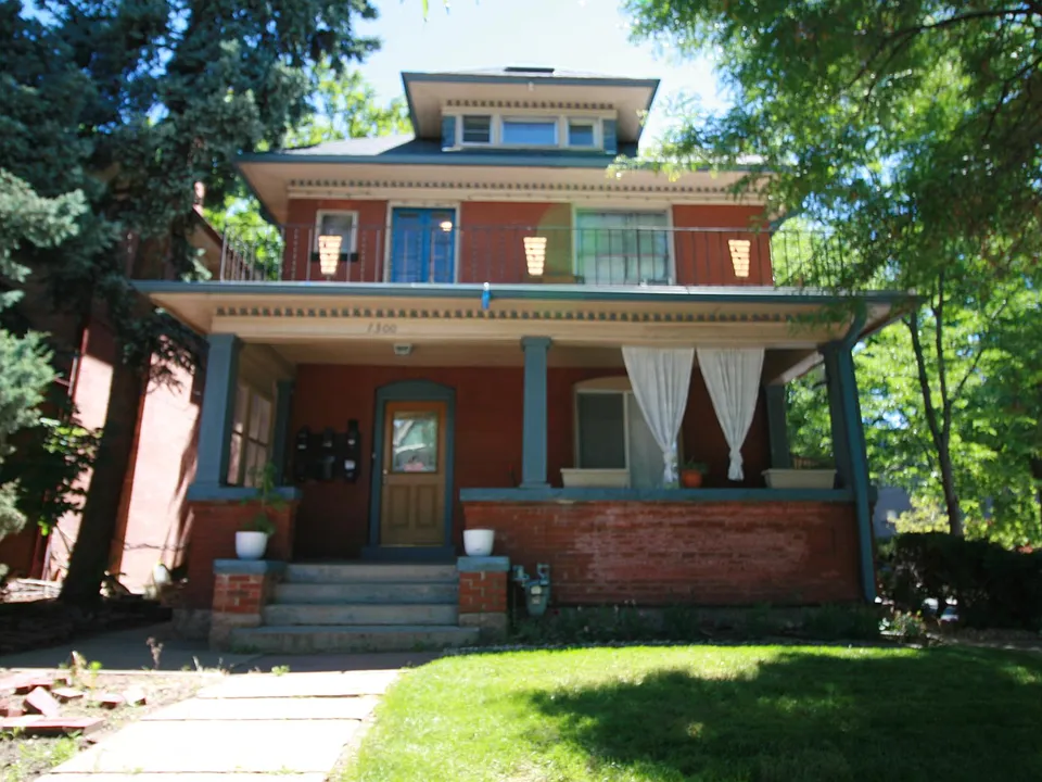 1300 N Josephine St #6