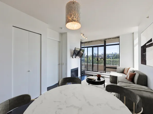 2345 Madison Ave #502, Burnaby, BC V5C 0B4
